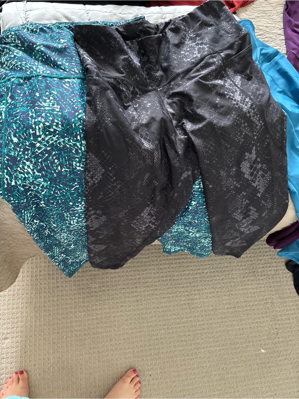 Old Navy Black & Teal/Seafoam Mottled Leggings